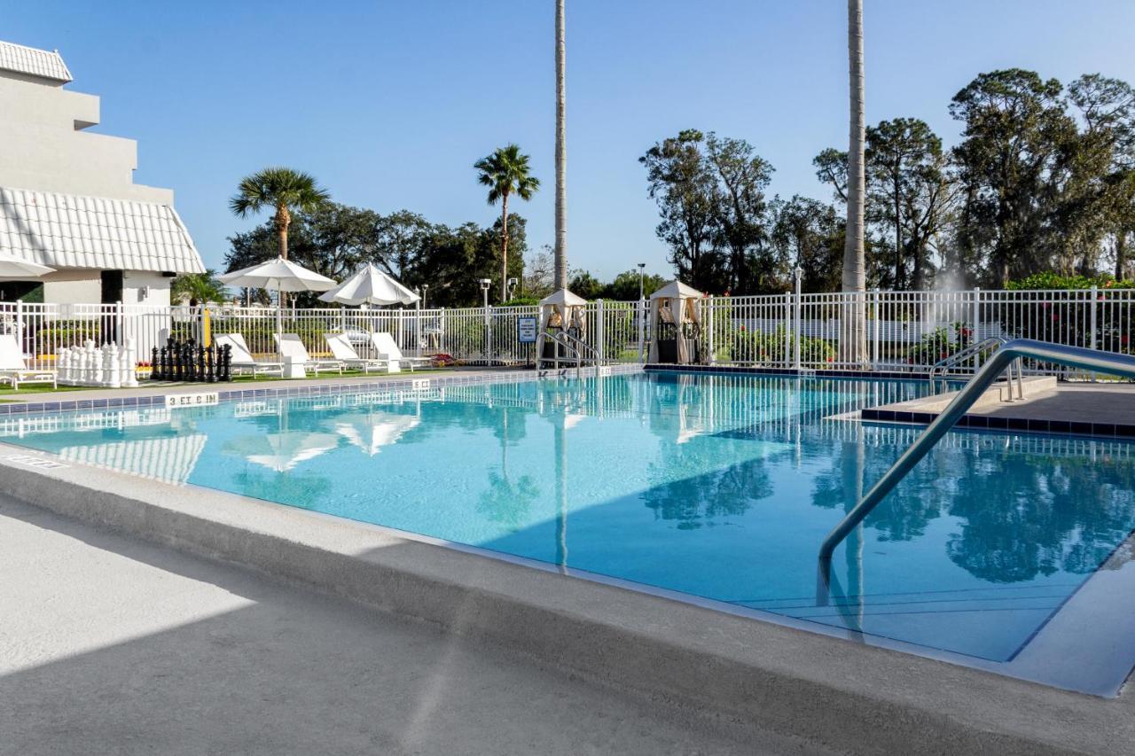 Palazzo Lakeside Hotel 基西米 外观 照片